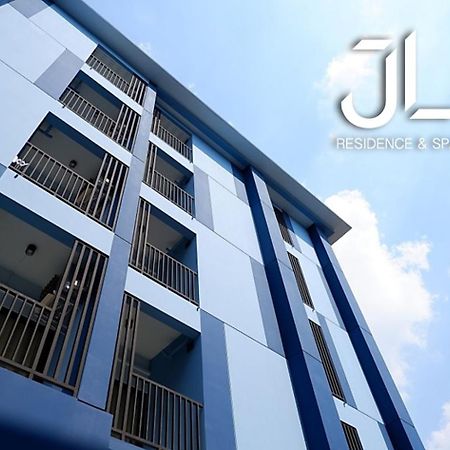 J & L Residence And Spa Bangkok Exterior foto